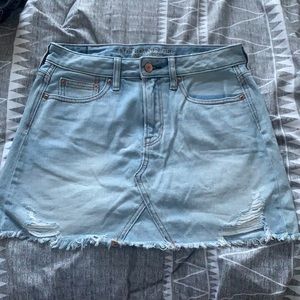 American Eagle Light Wash Denim Skirt